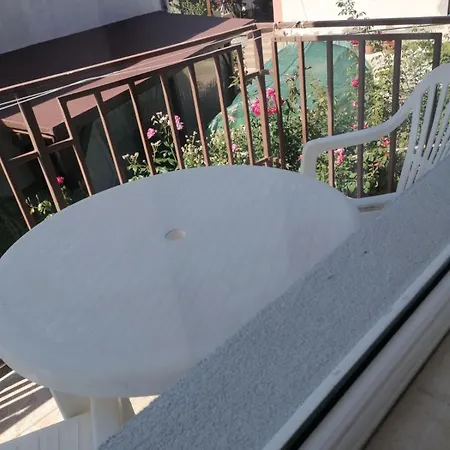 Manolovi Apartment *